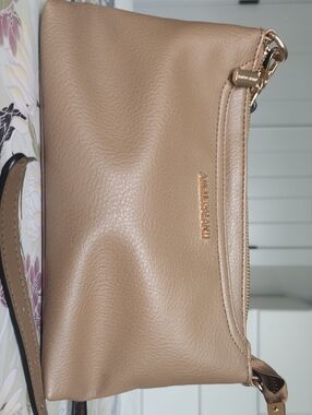 Tan Pebbled Crossbody Bag with Gold Hardware